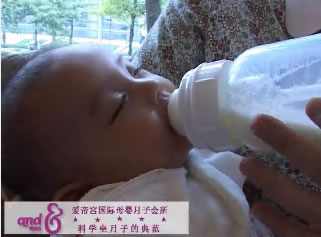 孕妇常识之人工如何喂奶